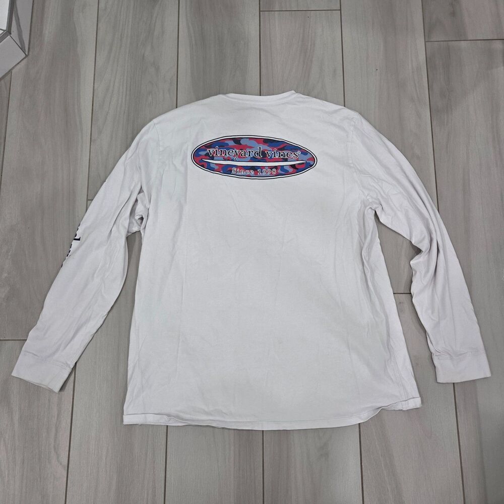 Vineyard Vines Camo Logo Long Sleeve Pocket T Shirt White Men’s XL